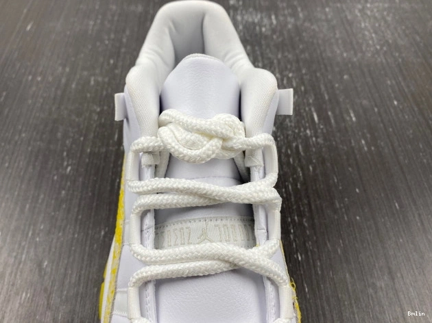 Bmlin Shoes WMNS Yellow Air Jordan 11 AH7860-107 Low Snakeskin 0825